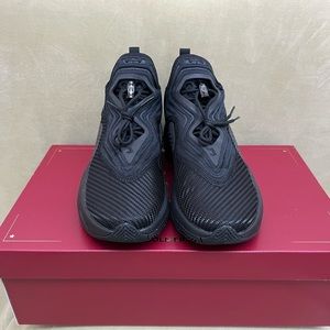 brand new Nike Sneaker